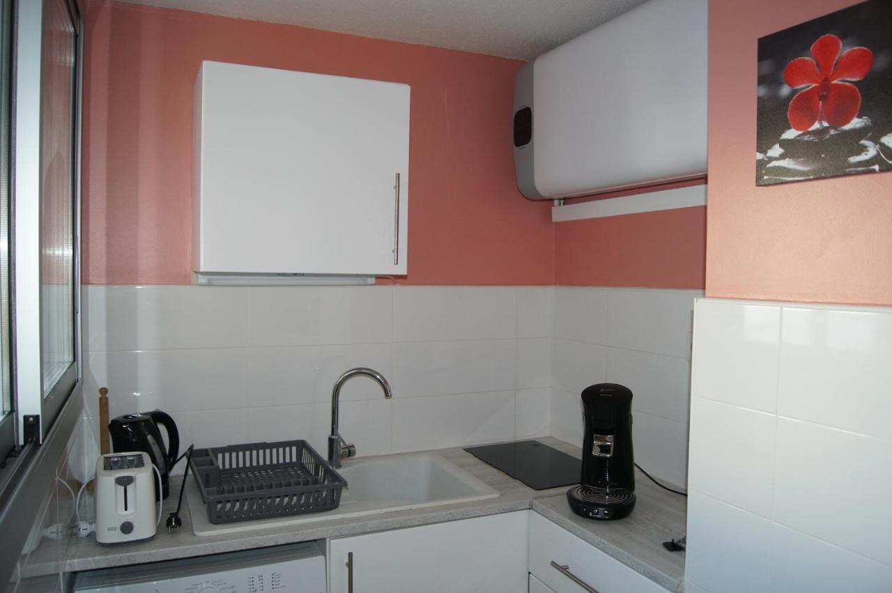Lara 1 - Grand T2 Loggia Sans Vis-A-Vis Parking - Pres Centre-Port, Ile Des Loisirs, Plage Richelieu Agde Exterior photo