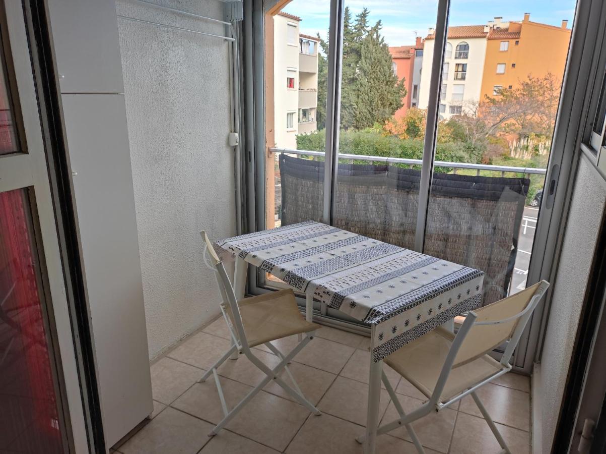 Lara 1 - Grand T2 Loggia Sans Vis-A-Vis Parking - Pres Centre-Port, Ile Des Loisirs, Plage Richelieu Agde Exterior photo